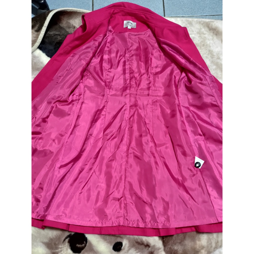 二手 圓周率 11號 100%毛 外套 桃紅 設計師羽絨長背心M黑色-細節圖7