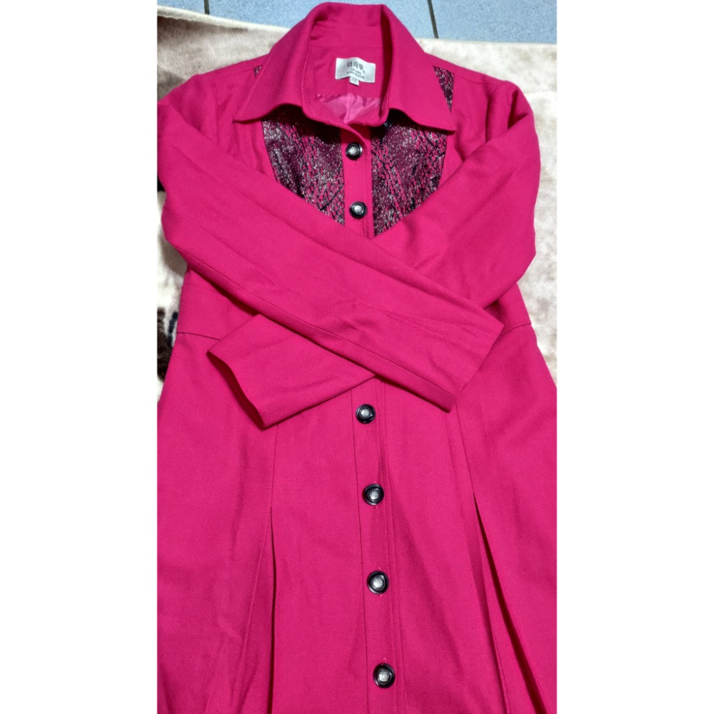 二手 圓周率 11號 100%毛 外套 桃紅 設計師羽絨長背心M黑色-細節圖8