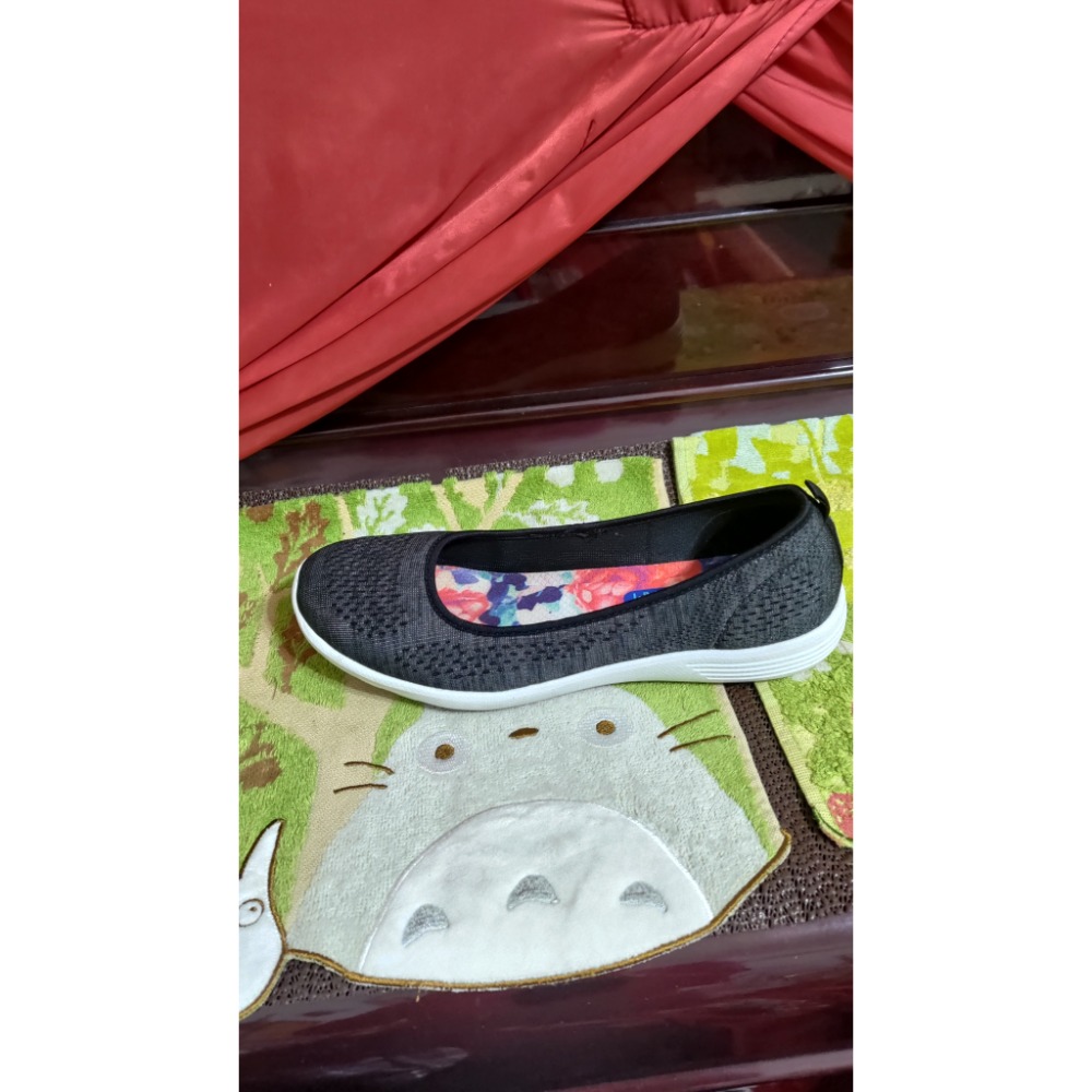 二手 Skechers 女鞋 休閒鞋 記憶海棉 木炭黑色 芭蕾平底鞋25.5公分-細節圖4