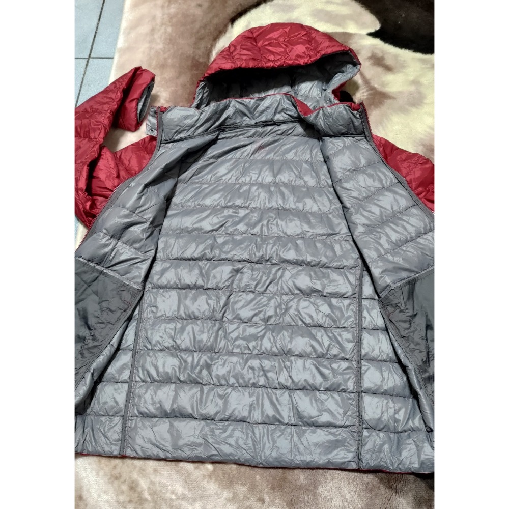 二手 MLB厚磅連帽刺繡logo外套L lativ連帽極輕玩色羽絨外套 L  男款-細節圖9