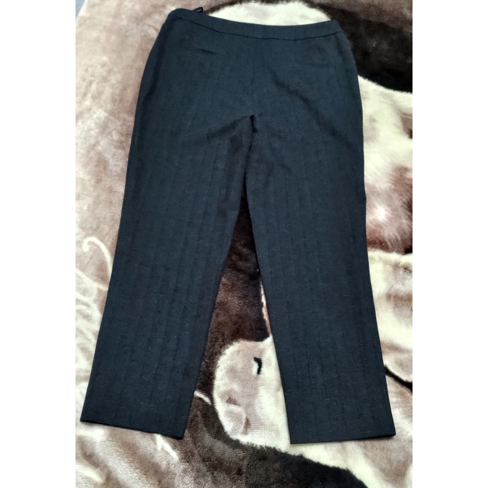 二手 伊蕾厚磅冬款彈性 長褲 XL 鐵灰 170/78B 巧玲瓏 彈性冬款長褲 13號 Key彈性刷毛XL 175/-細節圖4