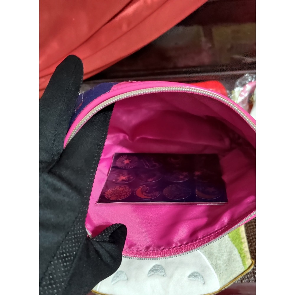 歐舒丹米色帆布和金色洗漱化妝包 藍色雅詩蘭黛化妝包 植村秀-細節圖6