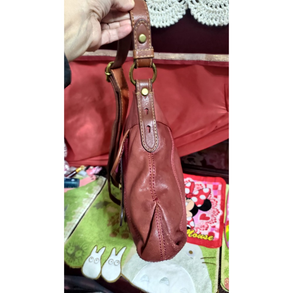 二手 FOSSIL 真皮革 肩斜背包 黑色真皮水桶包手提 肩斜背包-細節圖9