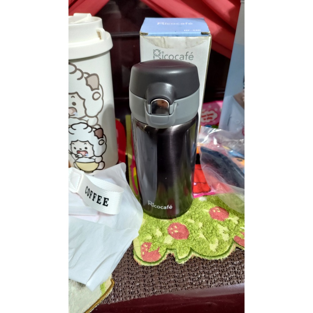 彈跳保溫瓶 咖啡杯 羊圖案316保溫杯 日本放鬆滾輪棒-細節圖3