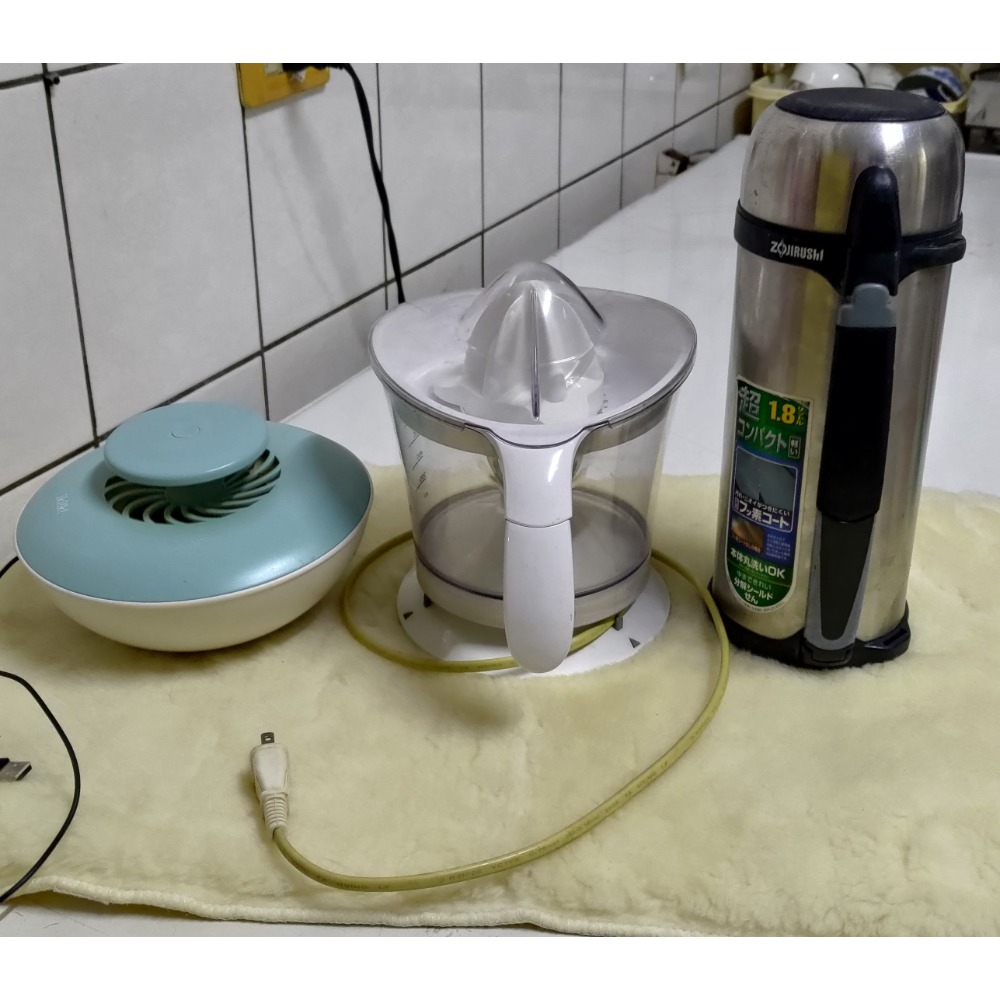 二手德國百靈 柳橙榨汁機MPZ9 ikiiki 雙用捕蚊小夜燈 象印廣口保溫瓶-細節圖2