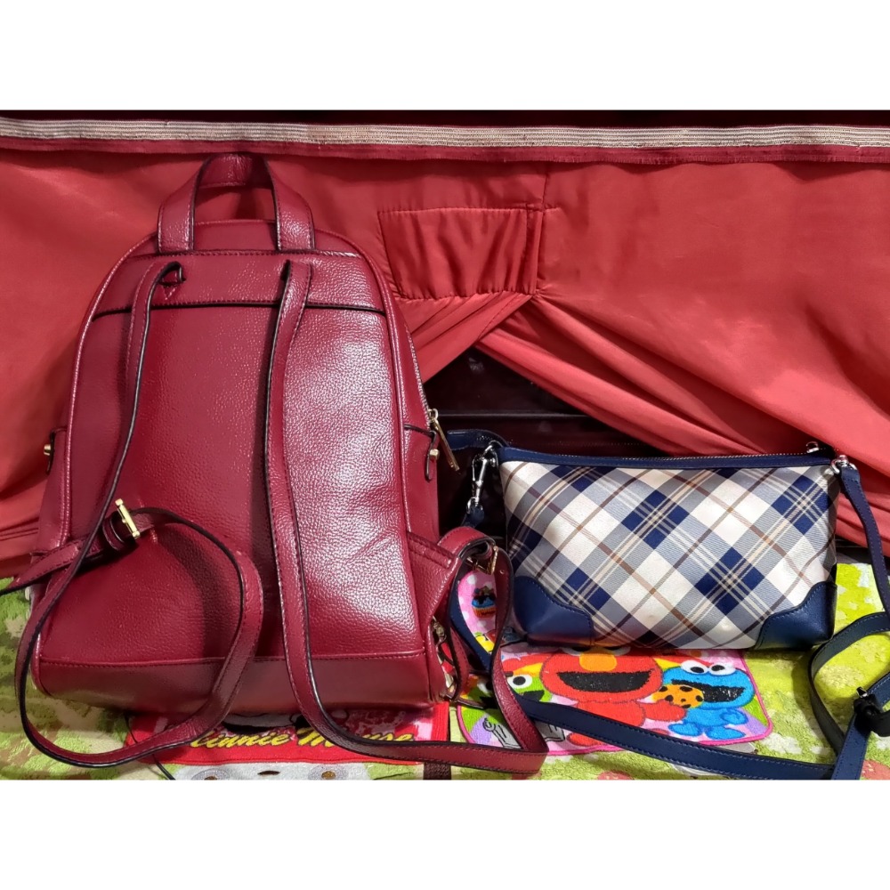 二手 MK MICHAEL KORS 金屬logo 鉚釘牛皮拉鍊後背包 金安德森 經典格紋 肩斜背包-細節圖2