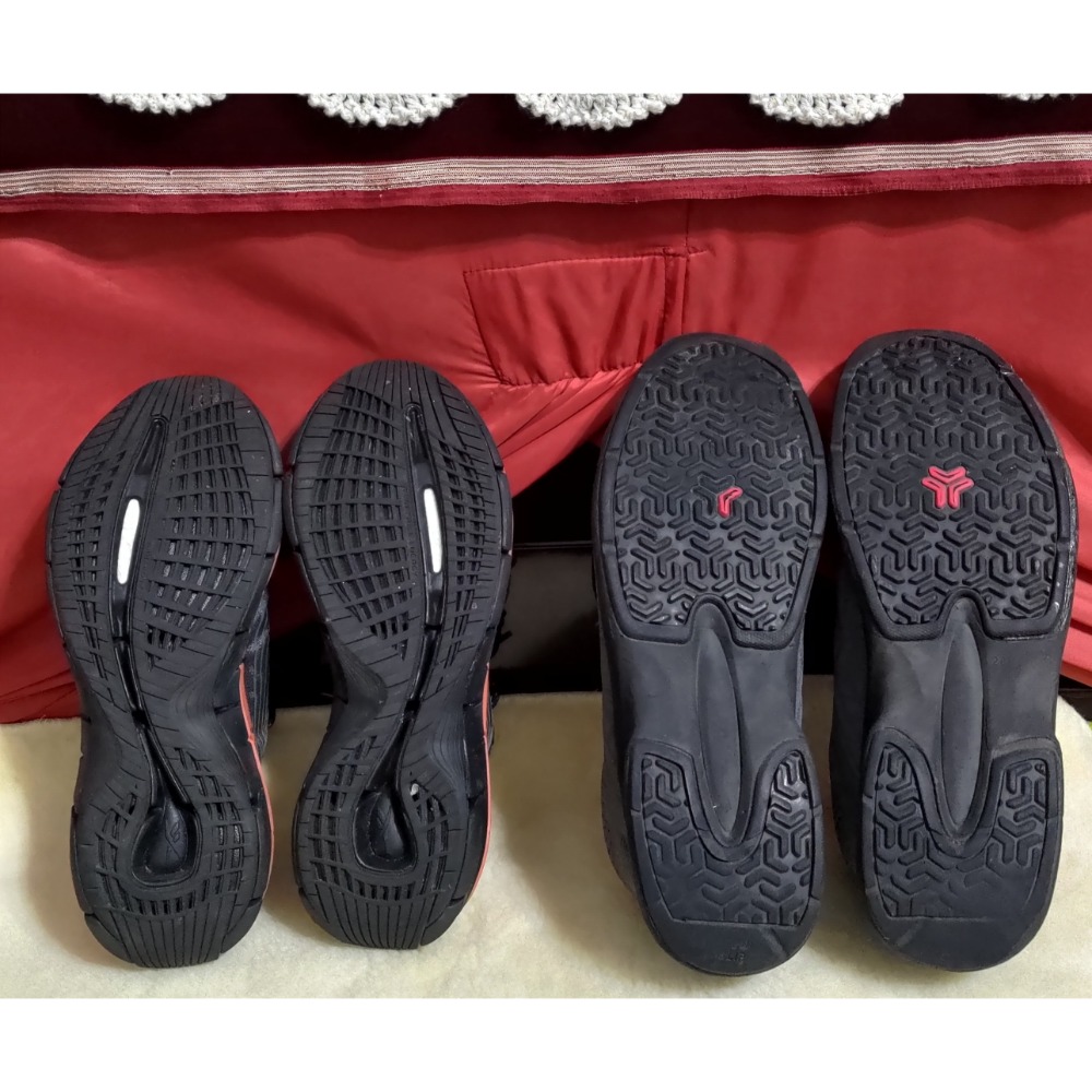 二手 Reebok慢跑鞋 輕量 透氣26.5 LA NEW 安底防滑 旋鈕扣 運動鞋 28.5-細節圖6