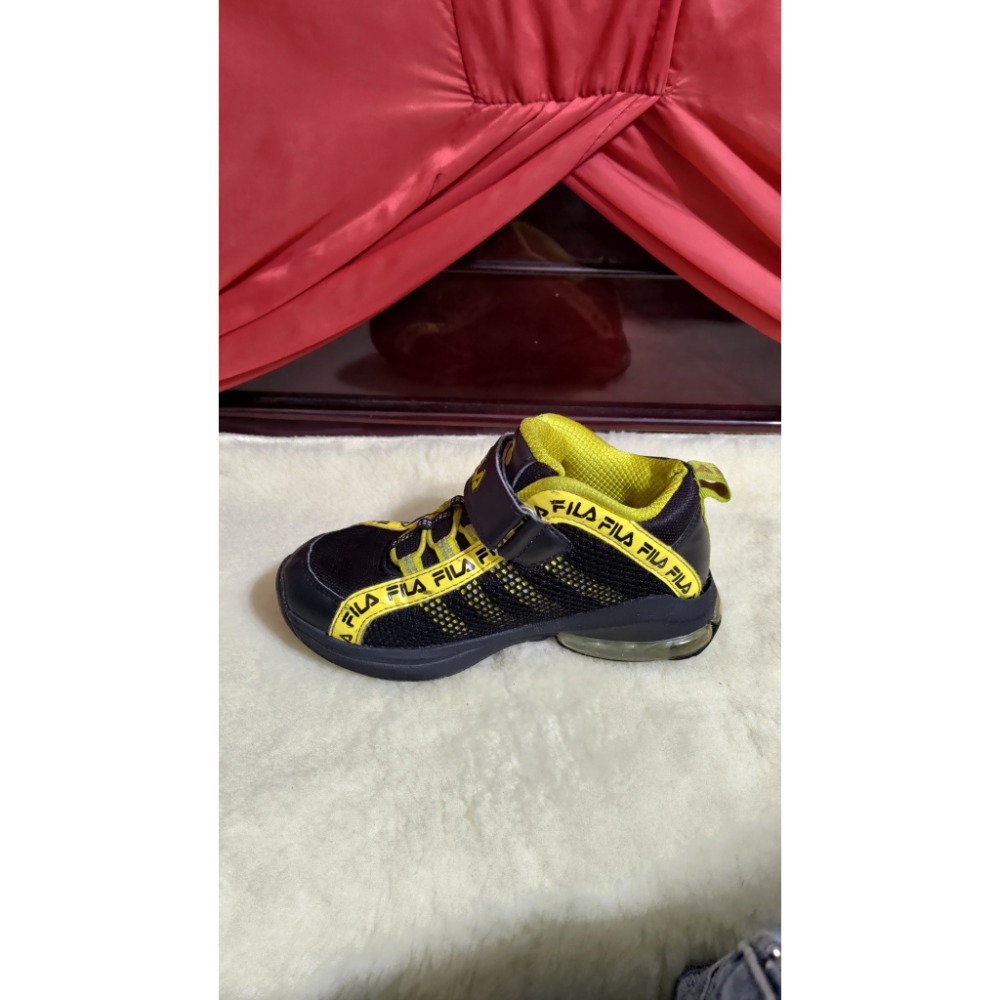 二手 FILA 籃球鞋 氣墊鞋 中大童 US1 20公分-細節圖5