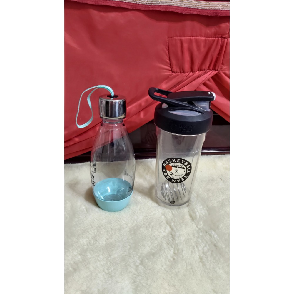 二手 Sodastream 恆隆行 好好帶水瓶500cc Blender Bottle 按壓式瓶鎖搖搖杯神射手熊大限量-細節圖2