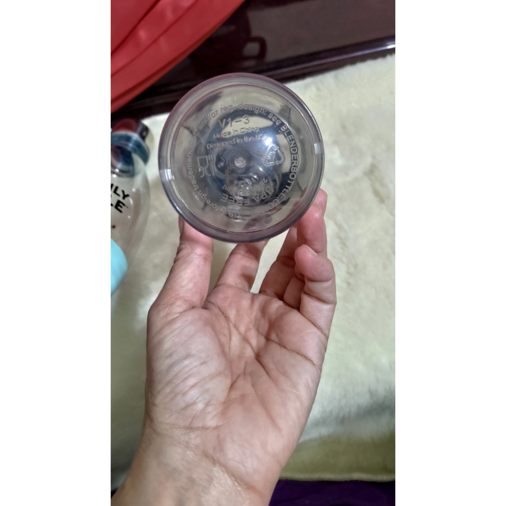 二手 Sodastream 恆隆行 好好帶水瓶500cc Blender Bottle 按壓式瓶鎖搖搖杯神射手熊大限量-細節圖6