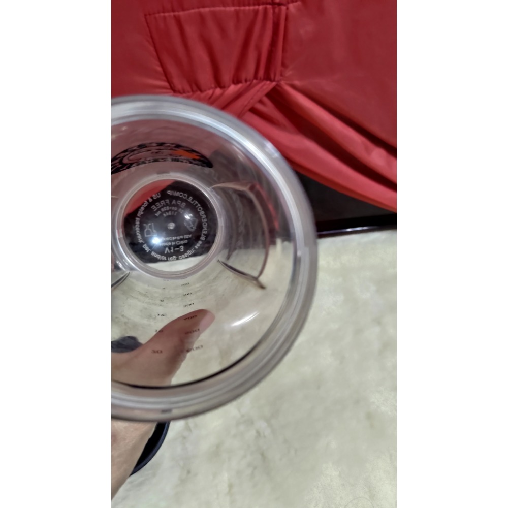 二手 Sodastream 恆隆行 好好帶水瓶500cc Blender Bottle 按壓式瓶鎖搖搖杯神射手熊大限量-細節圖9