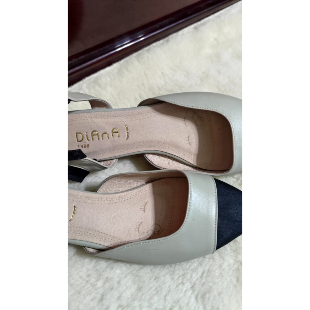 DIANA 真皮 低跟鞋 蝴蝶結後繫帶 小香款 23號-細節圖7