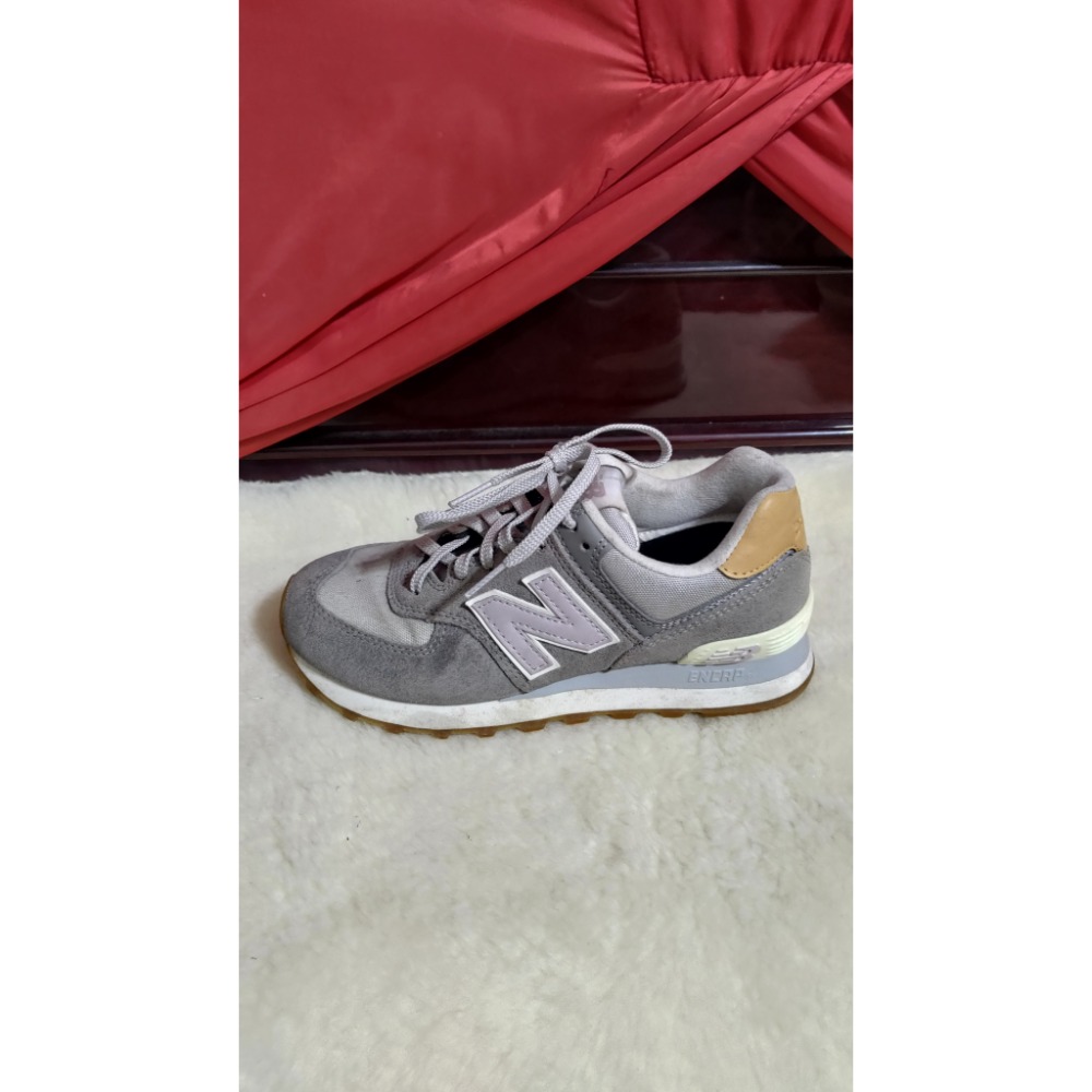 二手 NEW BALANCE 紐巴倫女 574 復古 經典 22公分-細節圖3