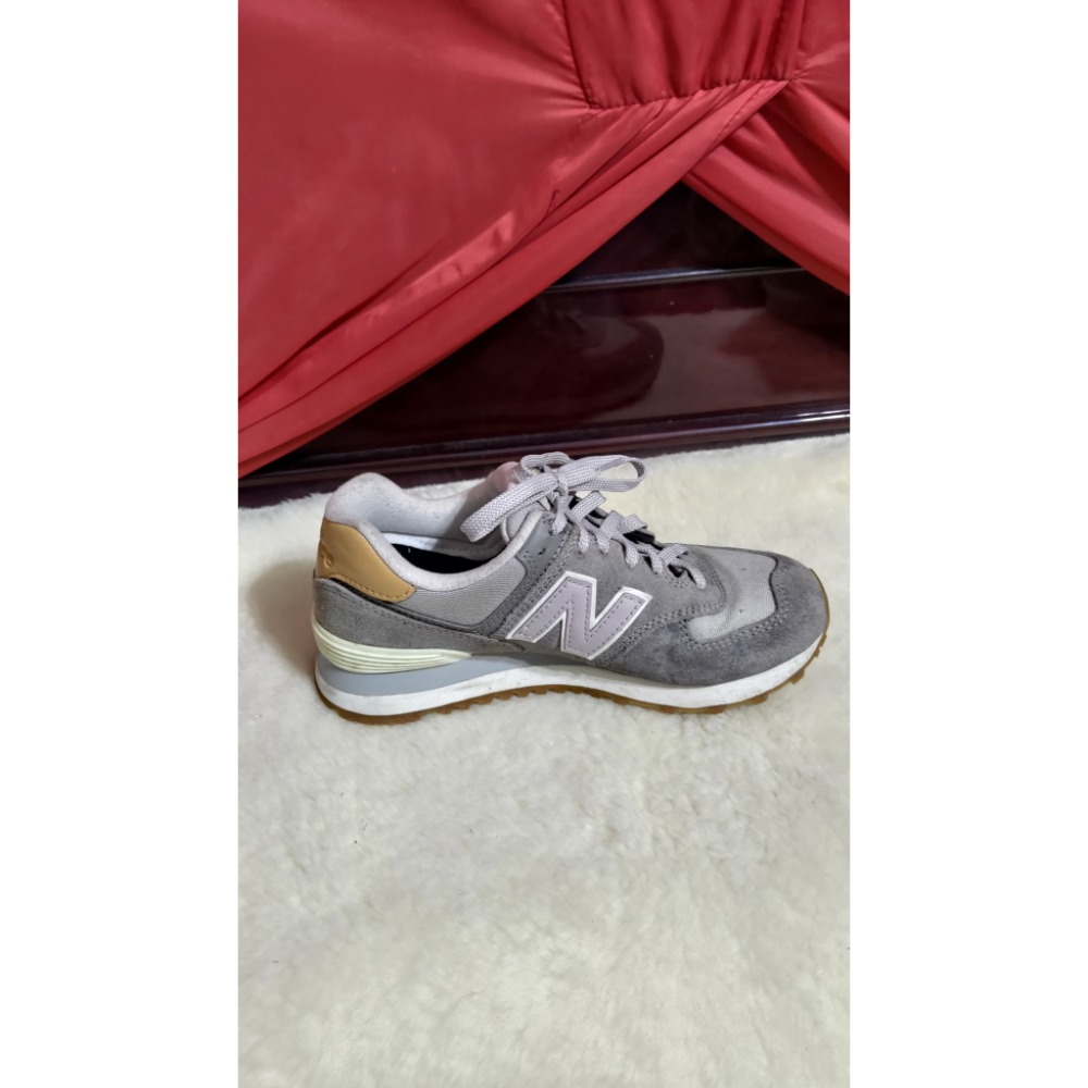 二手 NEW BALANCE 紐巴倫女 574 復古 經典 22公分-細節圖4