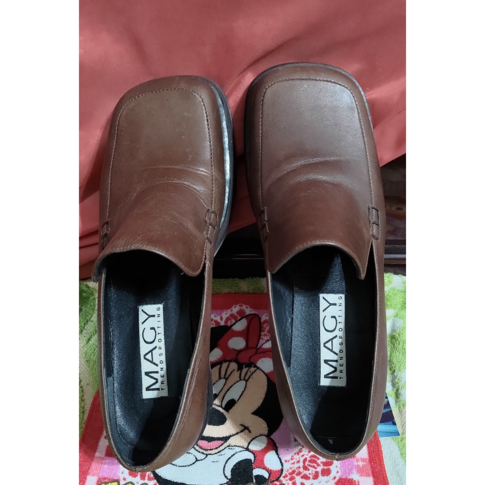 MAGY 方頭真皮 咖啡色 粗跟 樂福鞋22.5公分-細節圖7