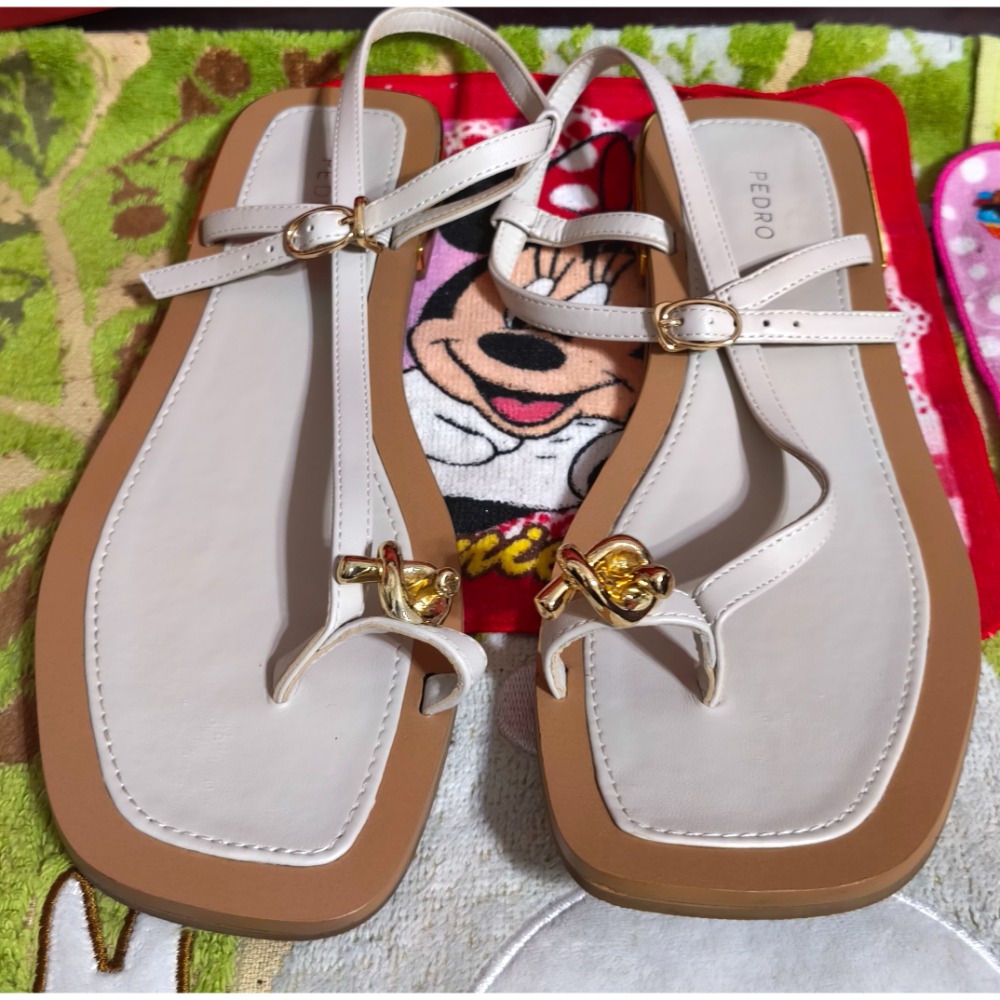 二手 Kamik 雨鞋8號 MISS 21厚底牛皮樂福鞋38號 PEDRO 涼鞋38號-細節圖3