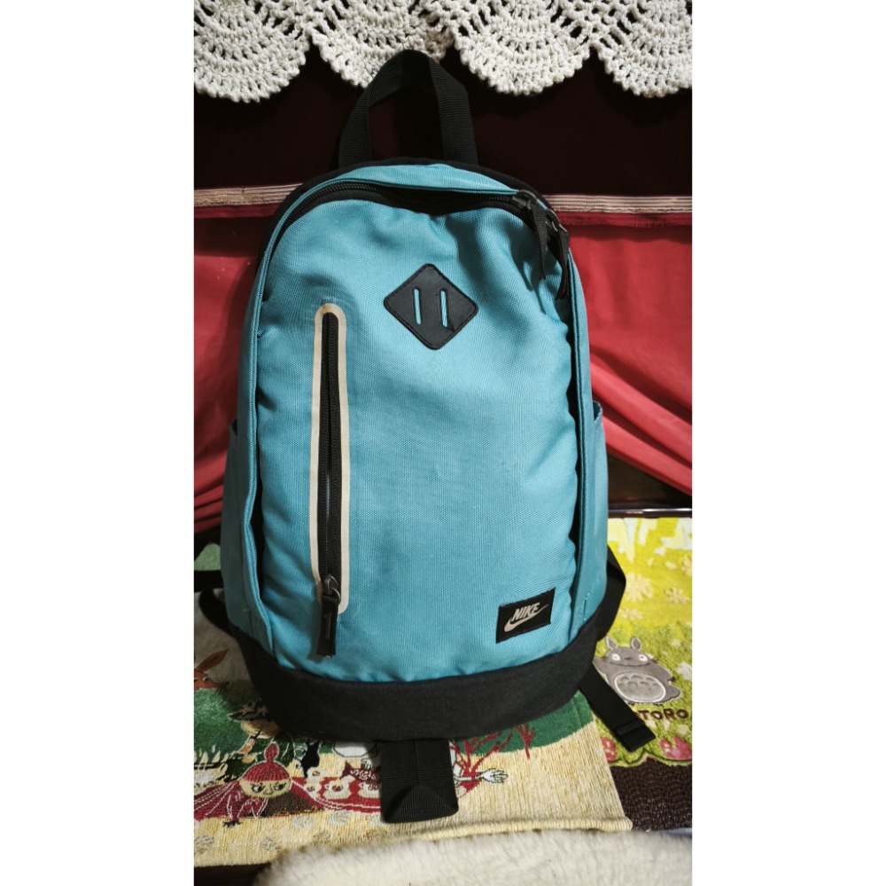 Nike 後背包 Berghaus 貝豪斯 登山背包20公升 Origins紐約市手提肩背包 蠟筆小新披肩毯 浴袍-細節圖7
