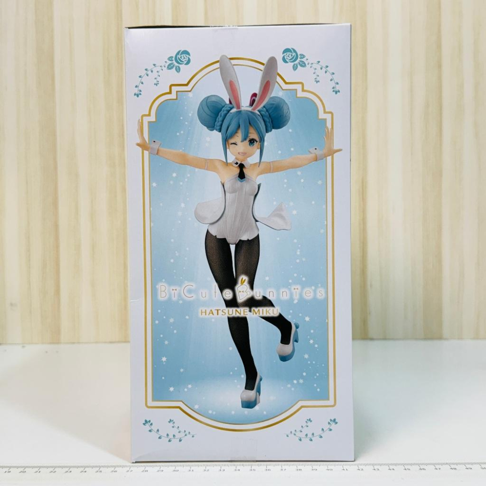 🇯🇵吼皮玩具🇯🇵 初音未來 兔女郎 白色 日版 巨無霸 31cm 公仔 BiCute Bunnies FuRyu 景品-細節圖2