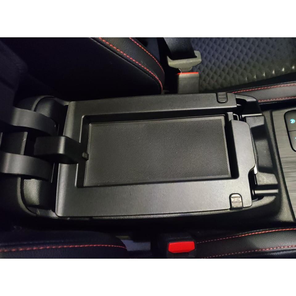 【現貨】 FOCUS KUGA 中央 扶手盒 置物盒 儲物盒 中央置物盒 收納 A0497-細節圖6