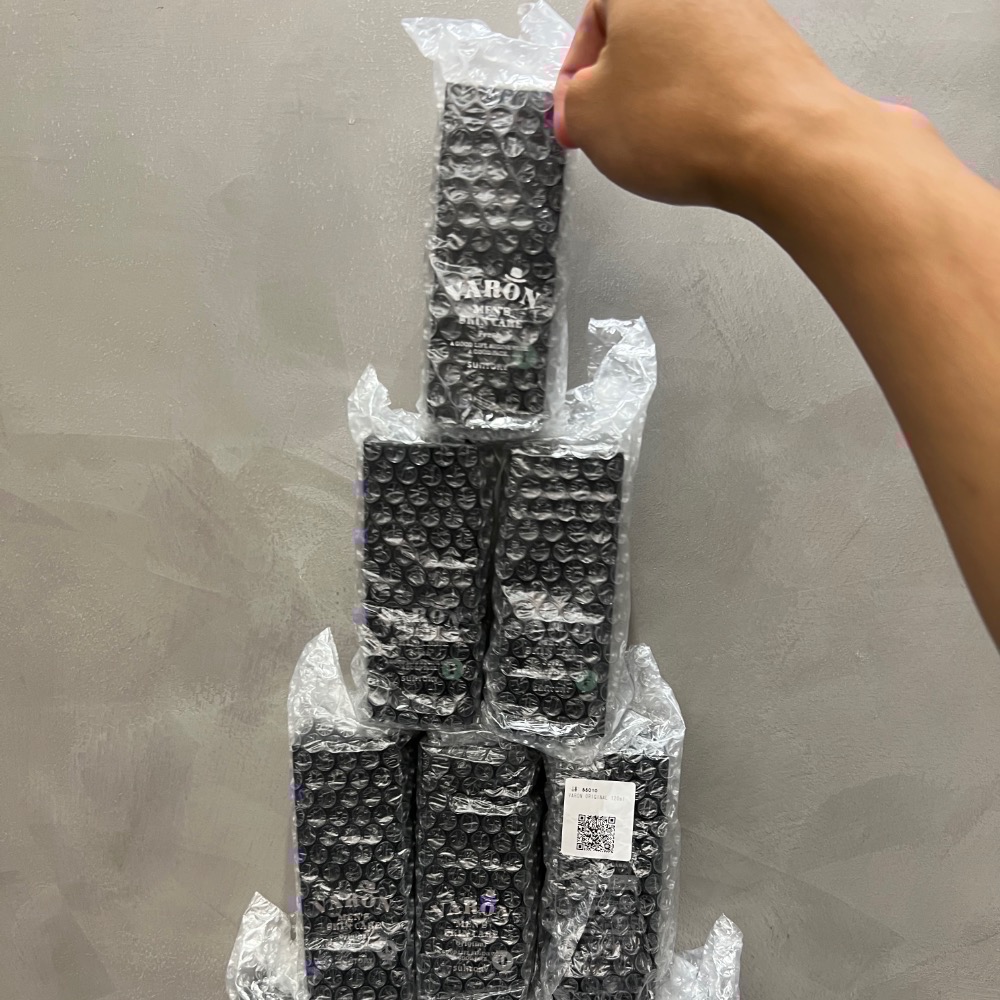 Suntory 三得利  VARON汎倫 紳仕多效活顏精華 <120ml>  三種香味可選-細節圖2