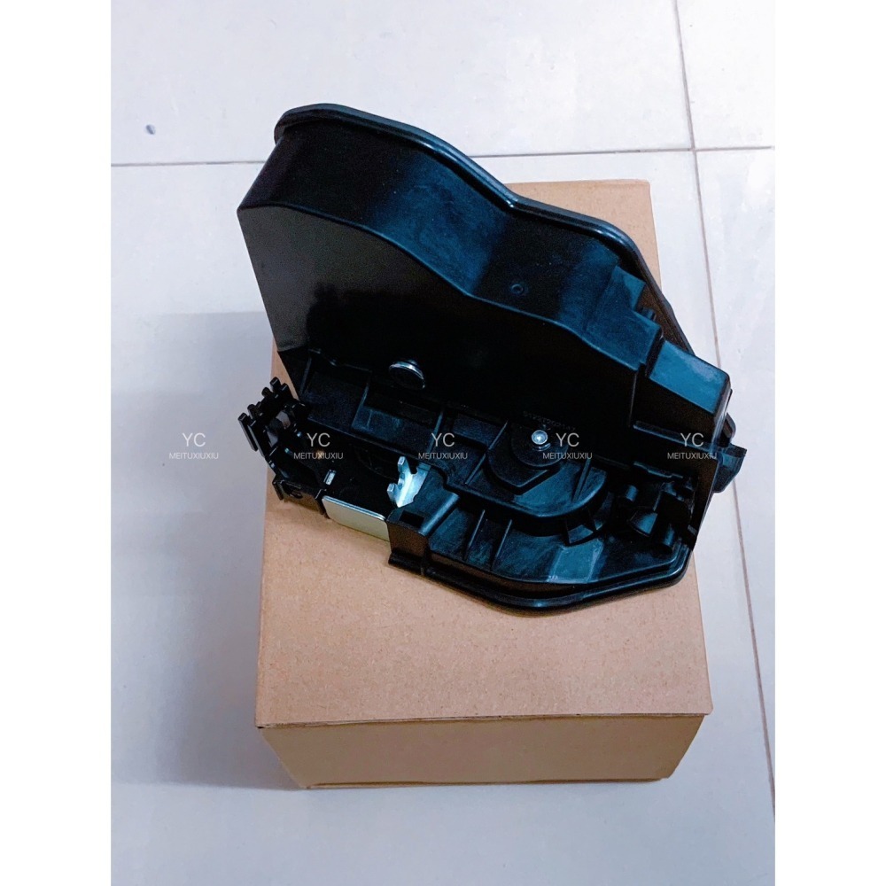 BMW E60 六角鎖 中控馬達 E61 E63 E64 E65 E66 E83 X3 E84 51227202147-細節圖3