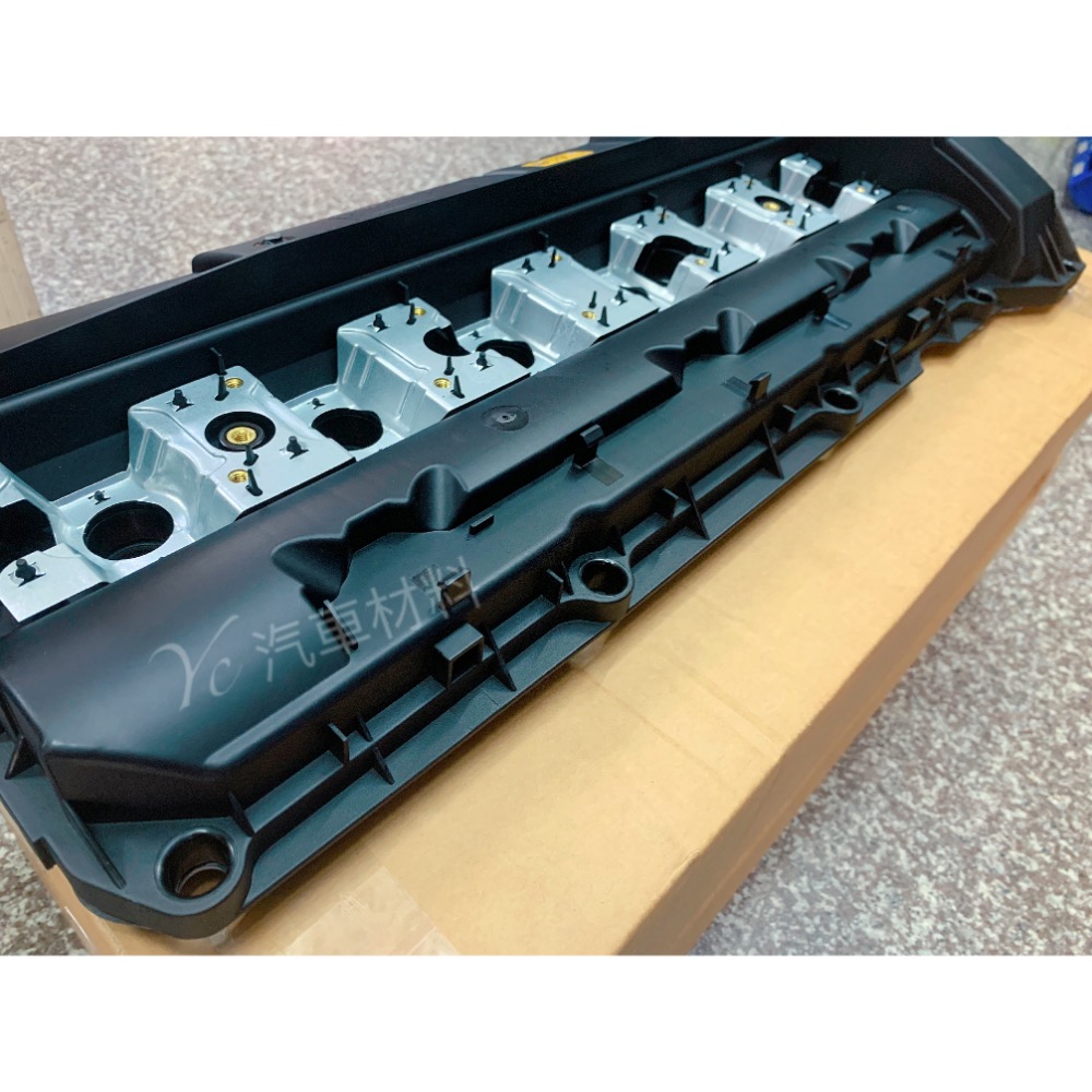 BMW M52引擎 汽門蓋總成 E36 E39 E38 Z3 11121703341 11121748630-細節圖3