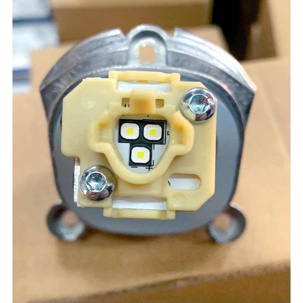 BMW F10 F11 LED燈模組 日行燈 63117343876-細節圖3