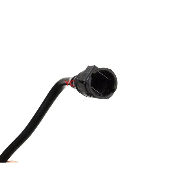 BMW F90 G11 熱水管 備水桶接出 G12 G30 G31 G32 17128602599-細節圖5