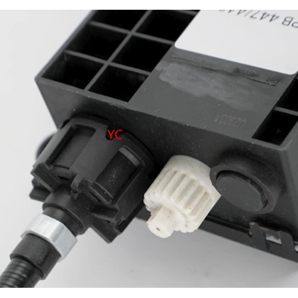 賓士 W447 手煞車馬達總成 4479068700 4479060002 手煞車達 4479067100-細節圖3