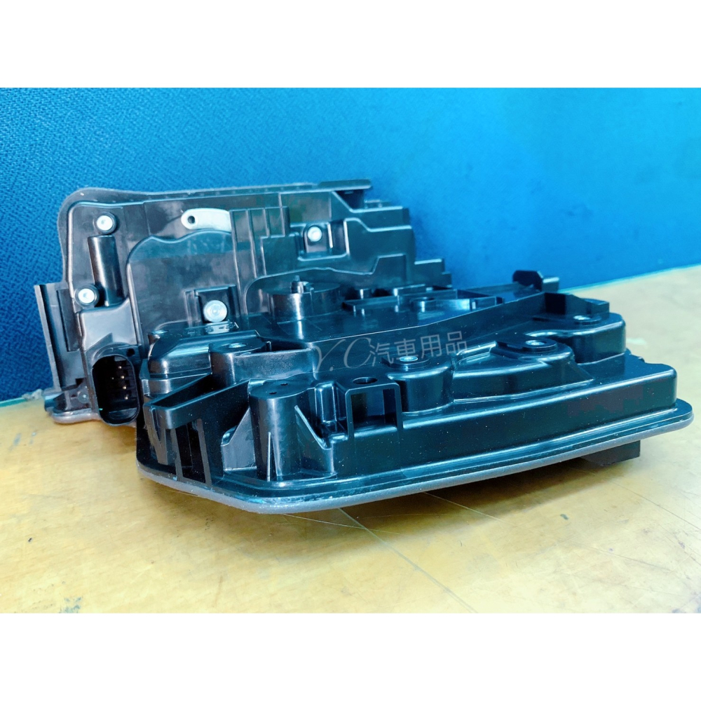 BMW F15 F16 車門 六角鎖 含中控馬達 F39 F45 F46 G30 G11 G12 51217281935-細節圖4