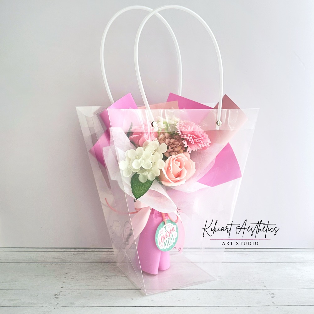 (現貨)透明梯形手提袋 方形提袋 花束提袋 包裝提袋 透明提袋 禮品袋 情人節禮品袋【銅板價幼教福利社】-細節圖7