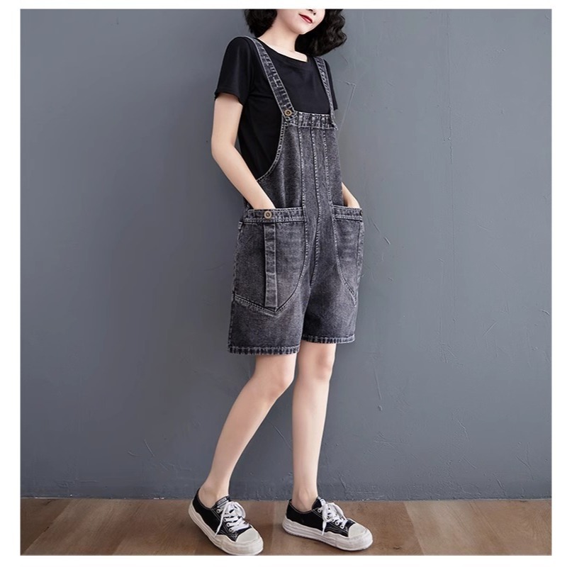 漾貝比【9155093】中大尺碼女裝 一釦壓折箭頭口袋牛仔吊帶短褲．共2色 (30-40)-細節圖4