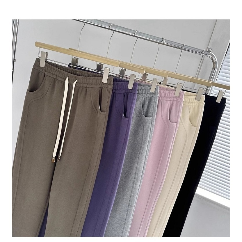 漾貝比【9155303】中大尺碼女裝 鬆緊高腰側開叉車線顯瘦加絨闊腿褲．共2色(32-40)-細節圖2