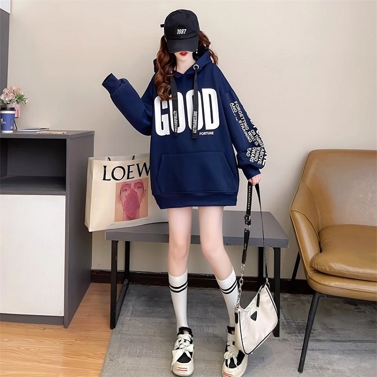 漾貝比【9155305】中大尺碼女裝 GOOD英文連帽口袋垂繩加絨加厚T(38-47)-細節圖2