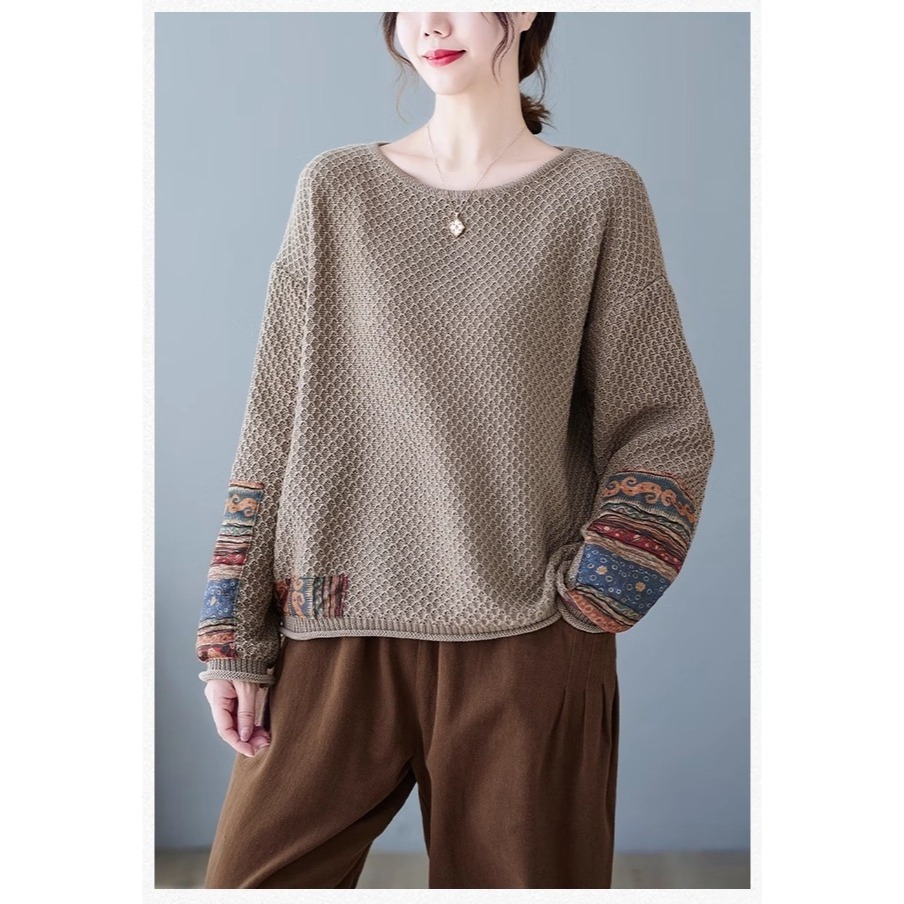 漾貝比【9155314】中大尺碼女裝 袖口下擺民俗風貼布花布針織毛衣(40-52)-細節圖7