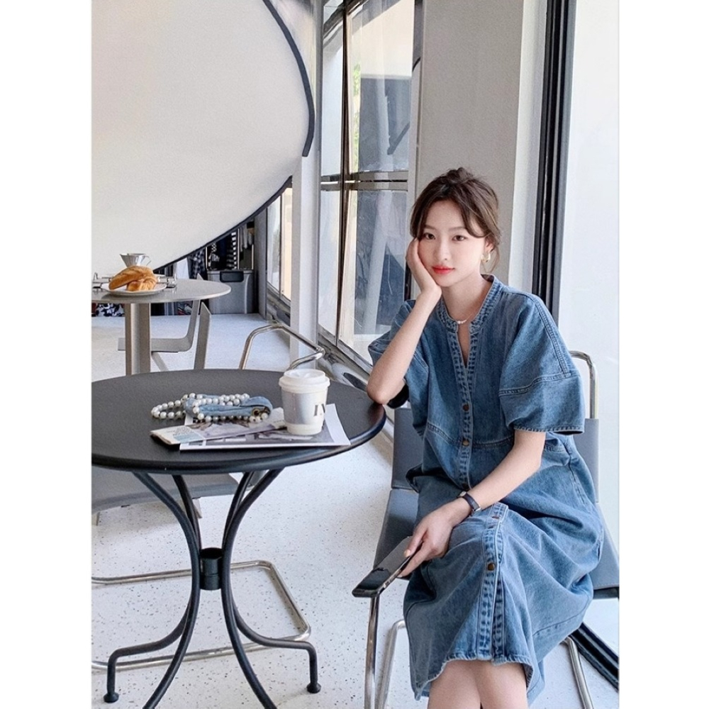 漾貝比【9155379】中大尺碼女裝 復古接V領排釦牛仔優雅洋裝 (36-42)-細節圖4