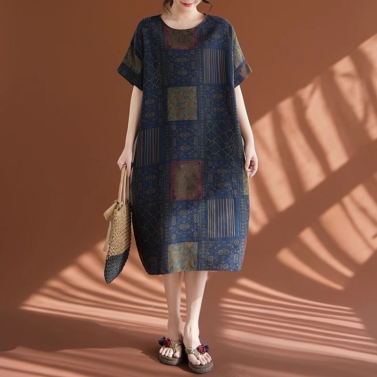 漾貝比【9155403】中大尺碼女裝 圓領方塊圖形民俗風棉麻洋裝 (38-50)-細節圖3