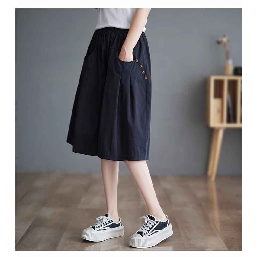 漾貝比【9155432】中大尺碼女裝 抓皺排釦口袋休閒五分鬆緊褲裙．共2色 (28-40)-細節圖5