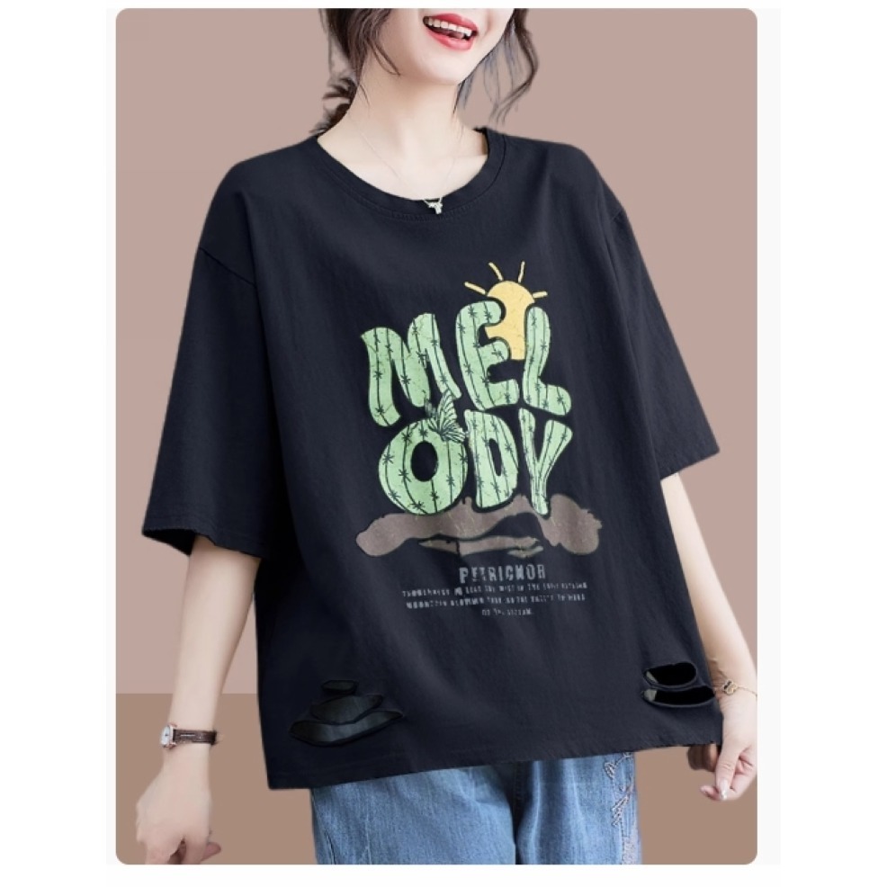 漾貝比【9155441】中大尺碼女裝 MELODY斑駁印花下擺破破棉T．共2色 (38-48)-細節圖2