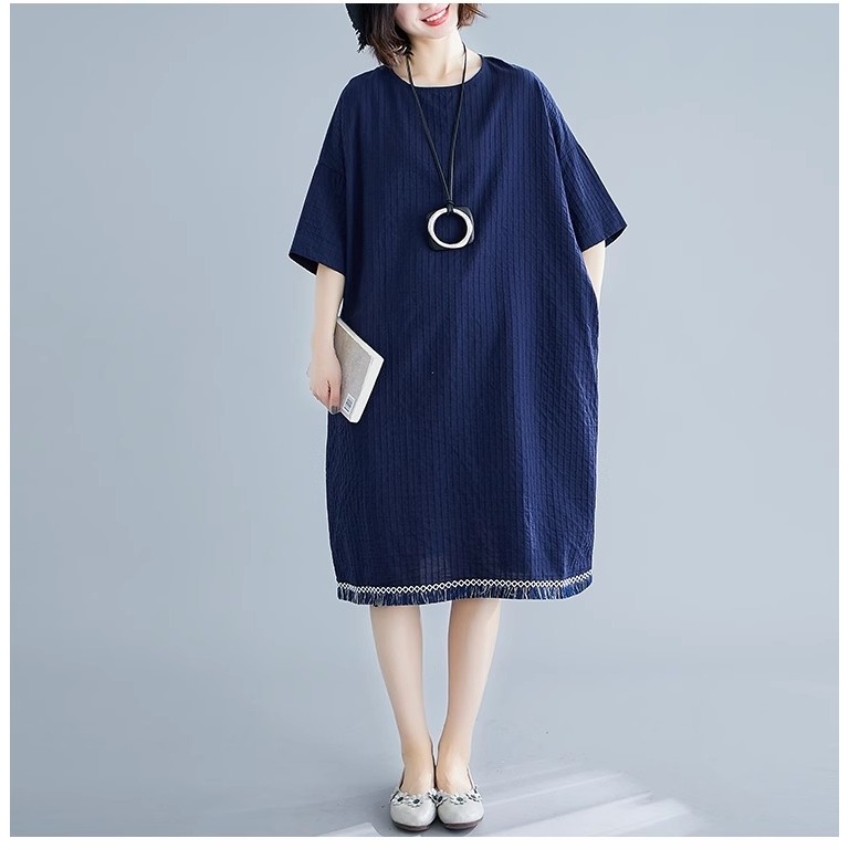 漾貝比【9155543】中大尺碼女裝 韓版下擺拼接鬚鬚棉麻洋裝．藏青(40-54)-細節圖2