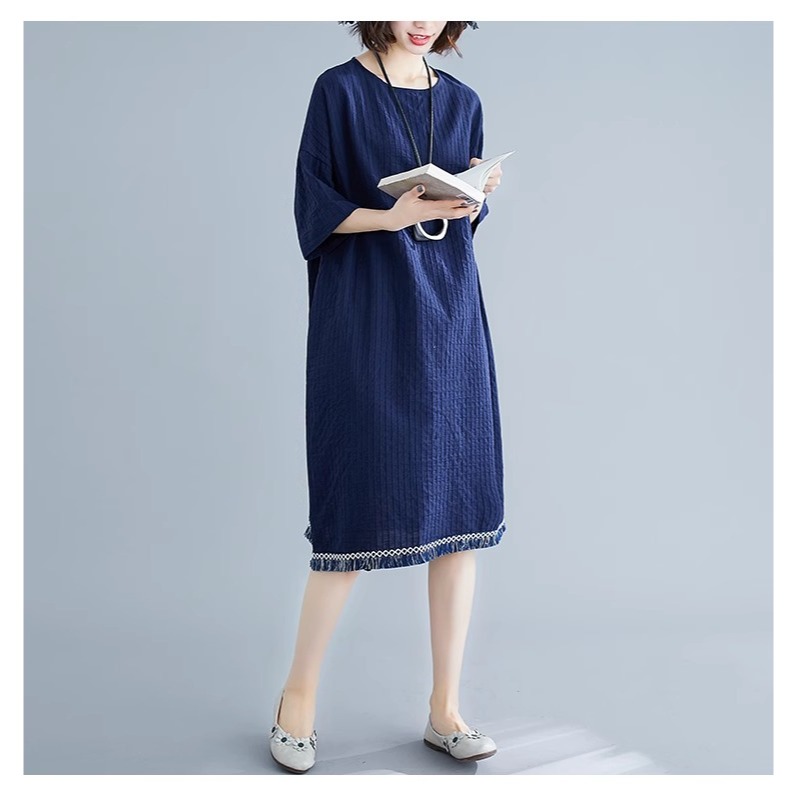 漾貝比【9155543】中大尺碼女裝 韓版下擺拼接鬚鬚棉麻洋裝．藏青(40-54)-細節圖4