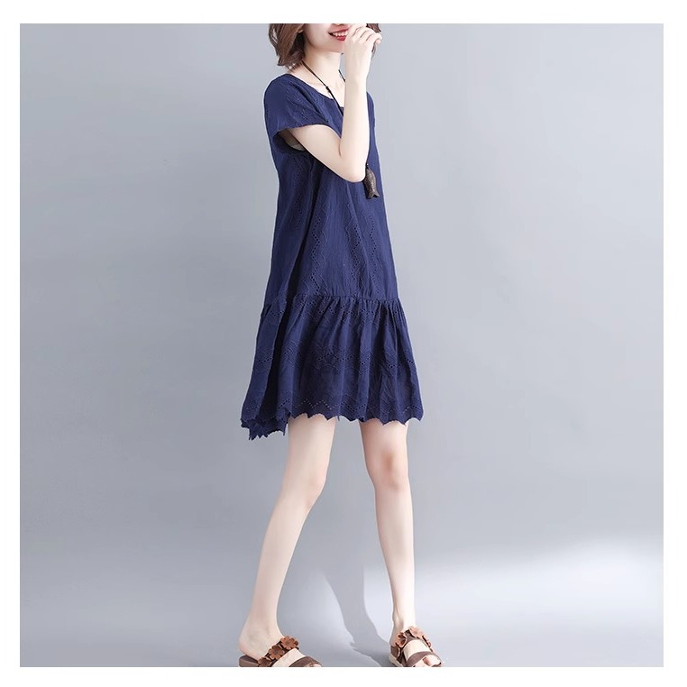 漾貝比【9155544】中大尺碼女裝 洞洞縷空拼接裙襬洋裝．藏青(36-42)-細節圖4