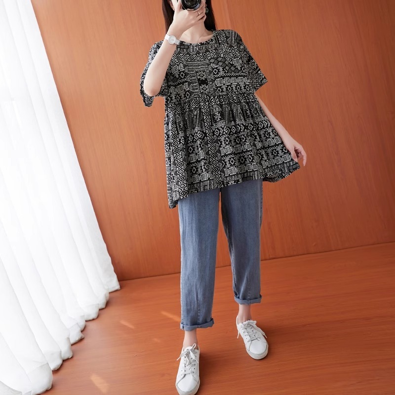 漾貝比【9155549】中大尺碼女裝 民族風圖騰拼接裙襬娃娃衫．黑(36-45)-細節圖2