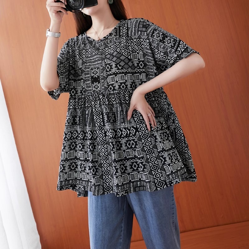 漾貝比【9155549】中大尺碼女裝 民族風圖騰拼接裙襬娃娃衫．黑(36-45)-細節圖4