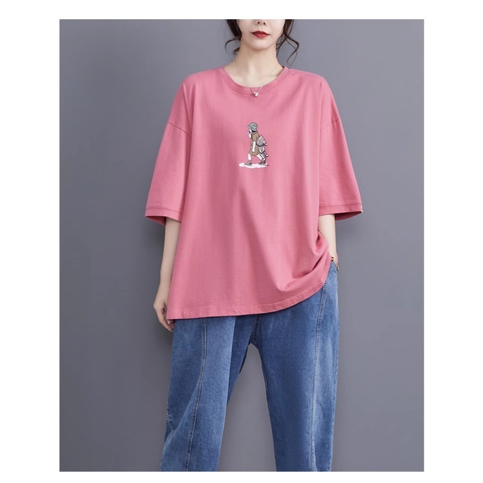 漾貝比【9155552】中大尺碼女裝 漁夫帽小洋裝女孩印花圓領棉T．黑/粉(38-49)-細節圖8