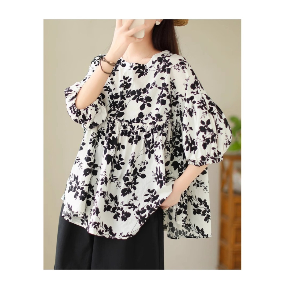 漾貝比【9155564】中大尺碼女裝 圓領滿版黑葉造型娃娃衫(40-53)-細節圖5