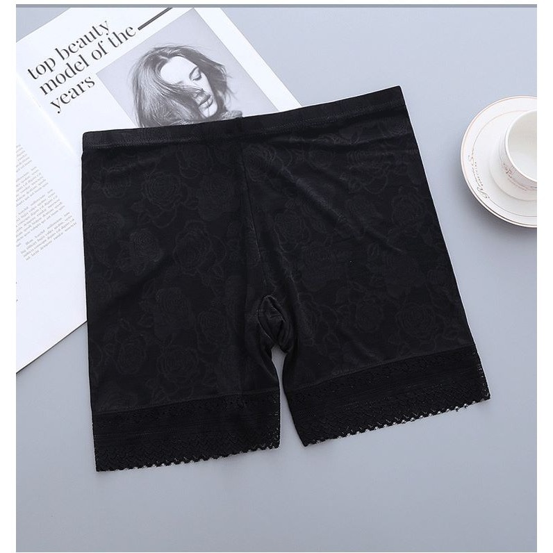 漾貝比【9155569】中大尺碼女裝 大碼鬆緊玫瑰緹花冰絲四分內搭褲．黑/膚(60-110公斤)-細節圖4