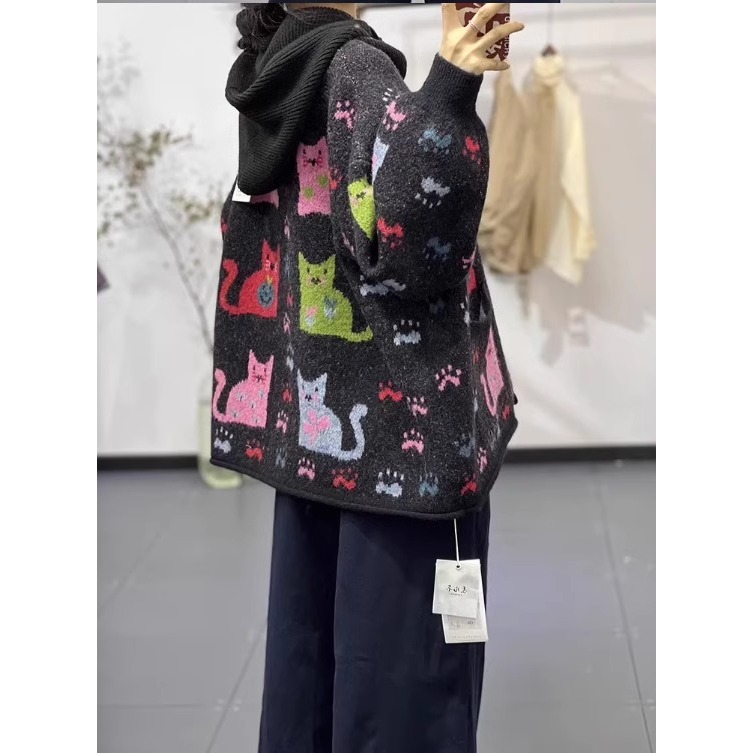 漾貝比【9155627】中大尺碼女裝 森林系小貓咪開襟毛衣外套(38-48)-細節圖6