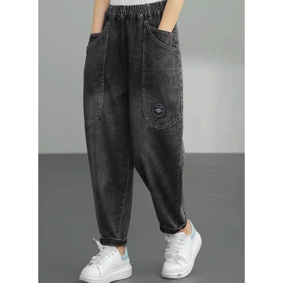 漾貝比【9155629】中大尺碼女裝 大U口袋LOGO九分牛仔哈倫褲(30-40)-細節圖3