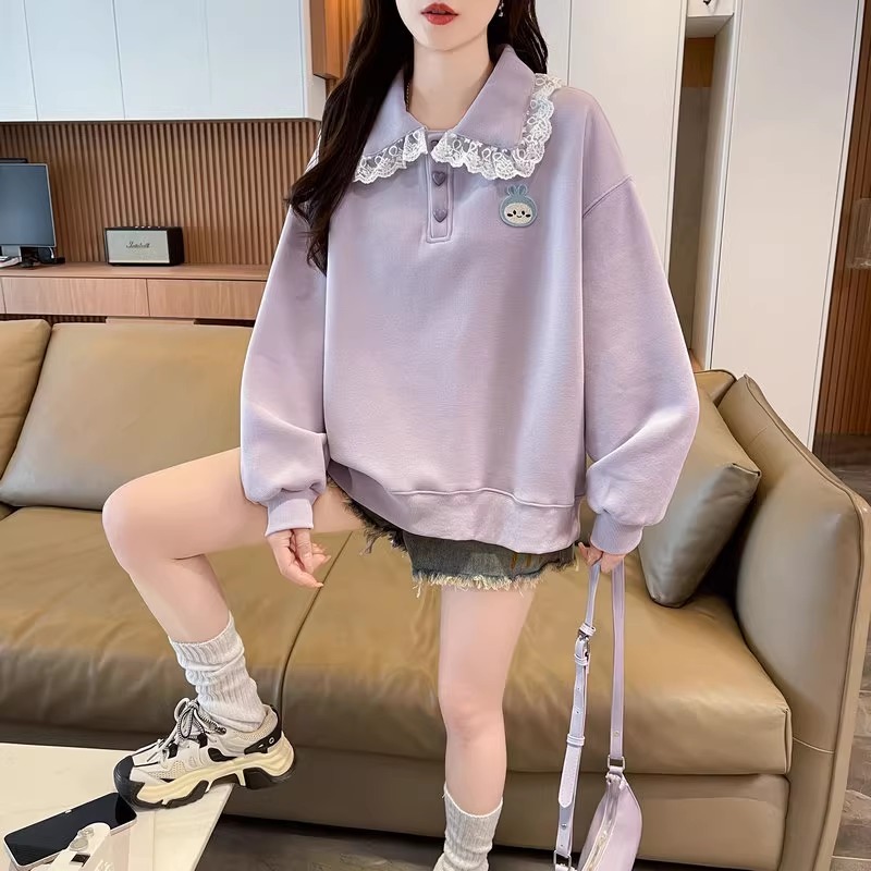 漾貝比【9155712】中大尺碼女裝 胸口小兔蕾絲翻領愛心釦POLO上衣 (36-47)-細節圖5